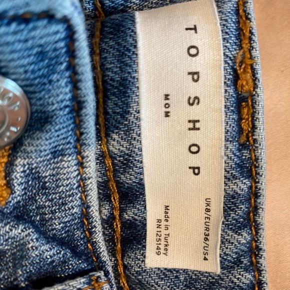 TOPSHOP Mom Jeans Style Shorts size 4 - Picture 4 of 4